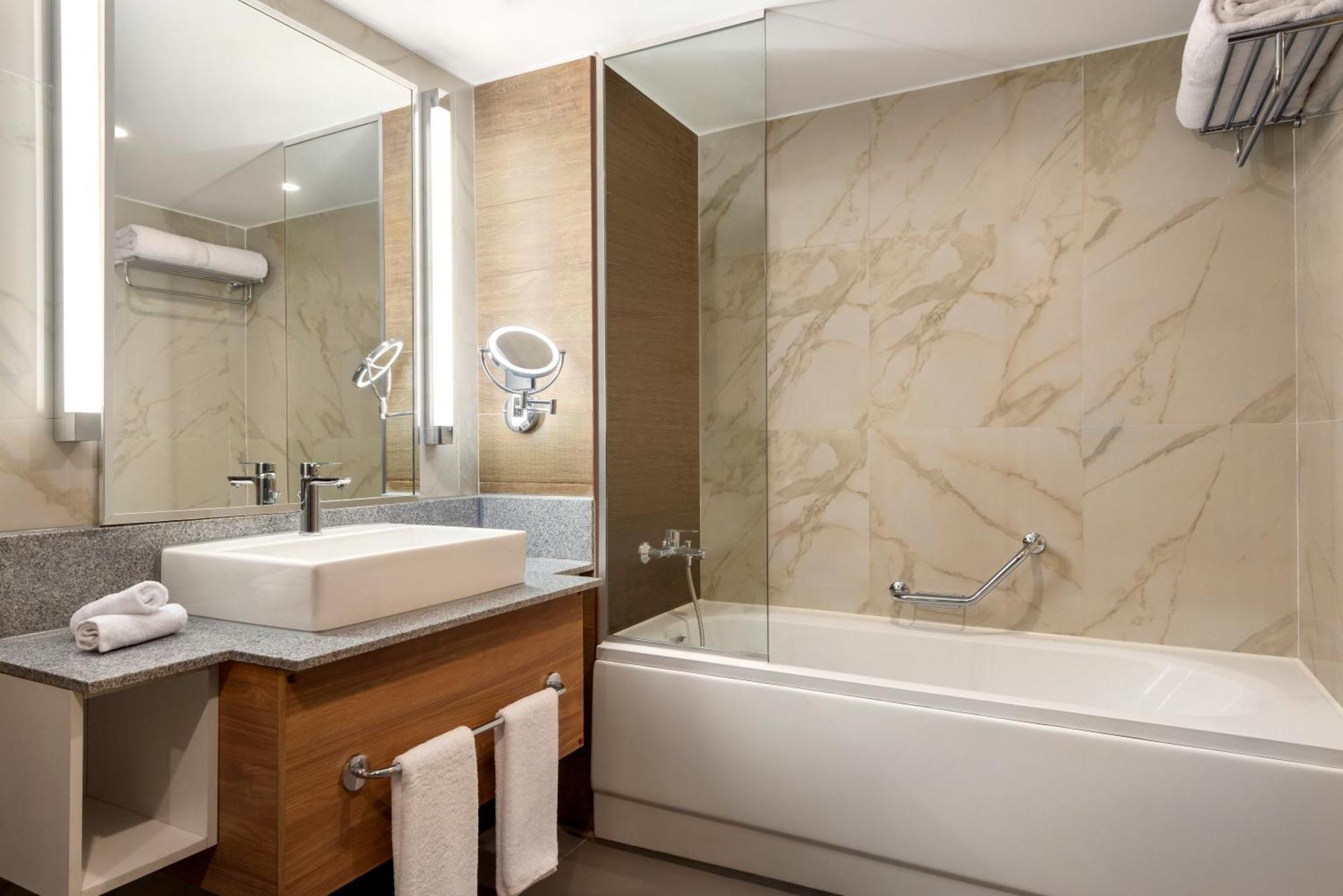 Radisson Residences Cairo Heliopolis Bagian luar foto