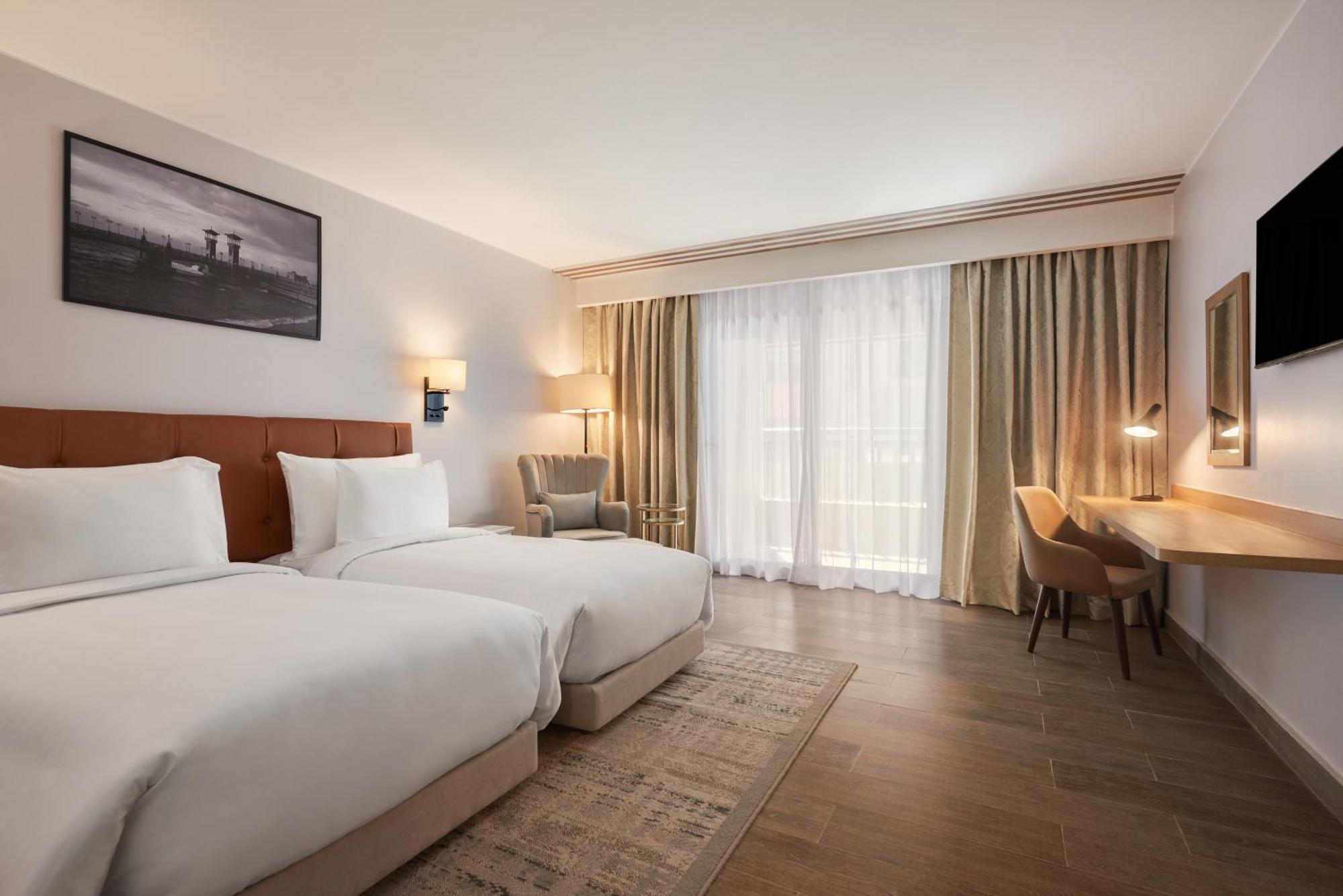 Radisson Residences Cairo Heliopolis Bagian luar foto